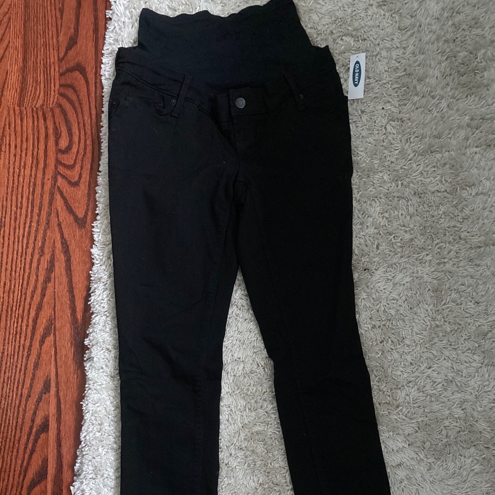 NEW w tags, Maternity..Full panel jeans 2P
